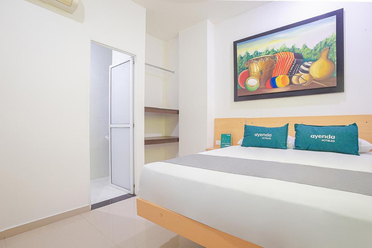 Ayenda Alameda Real Hotel Monteria Exterior photo